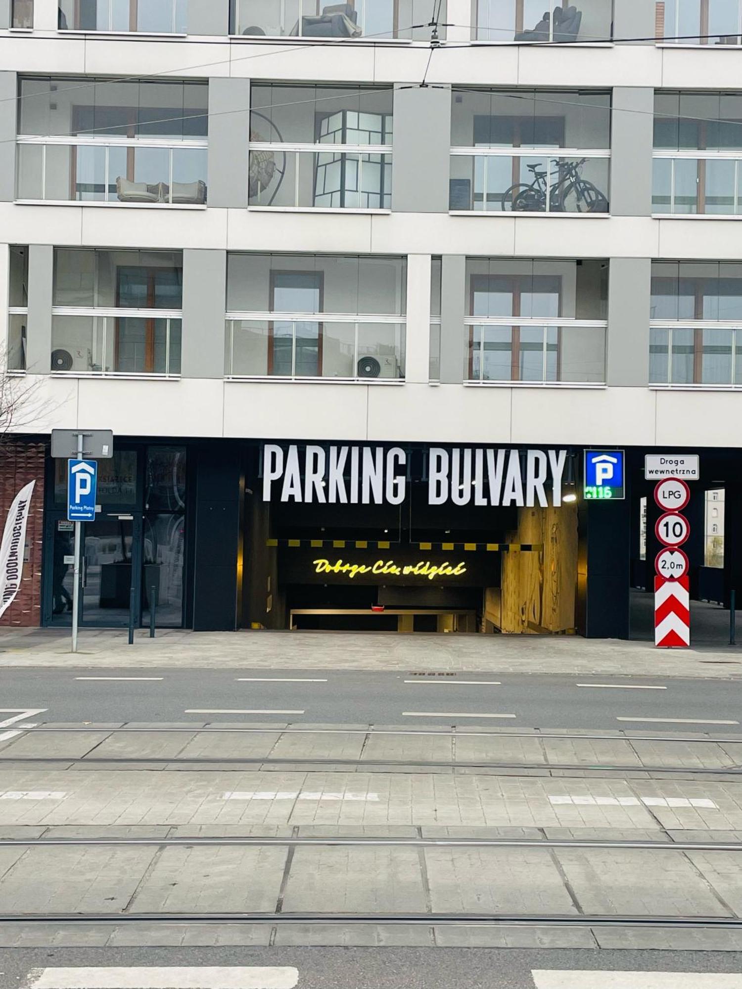 Boogie Deluxe Old Town Aparthotel Wroclaw Ngoại thất bức ảnh