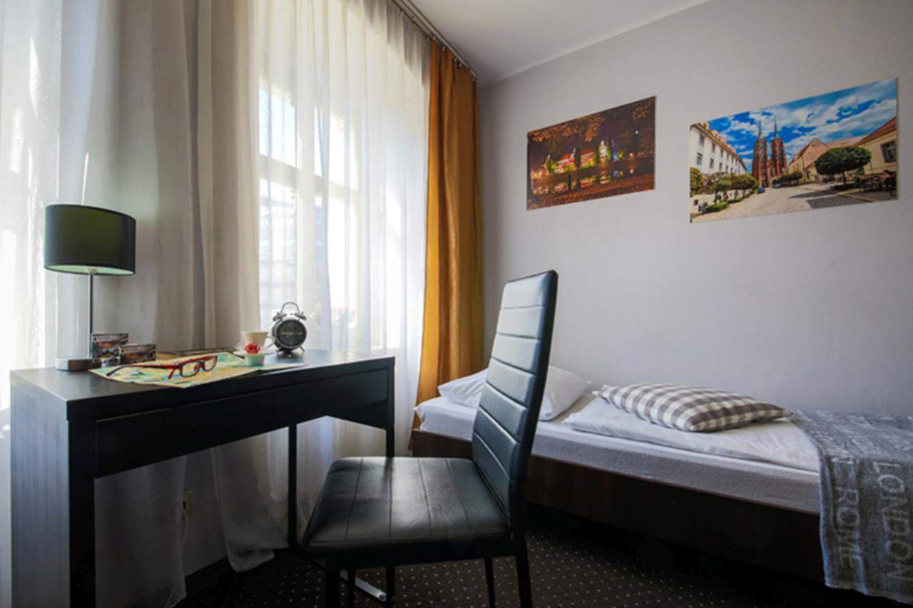Boogie Deluxe Old Town Aparthotel Wroclaw Ngoại thất bức ảnh
